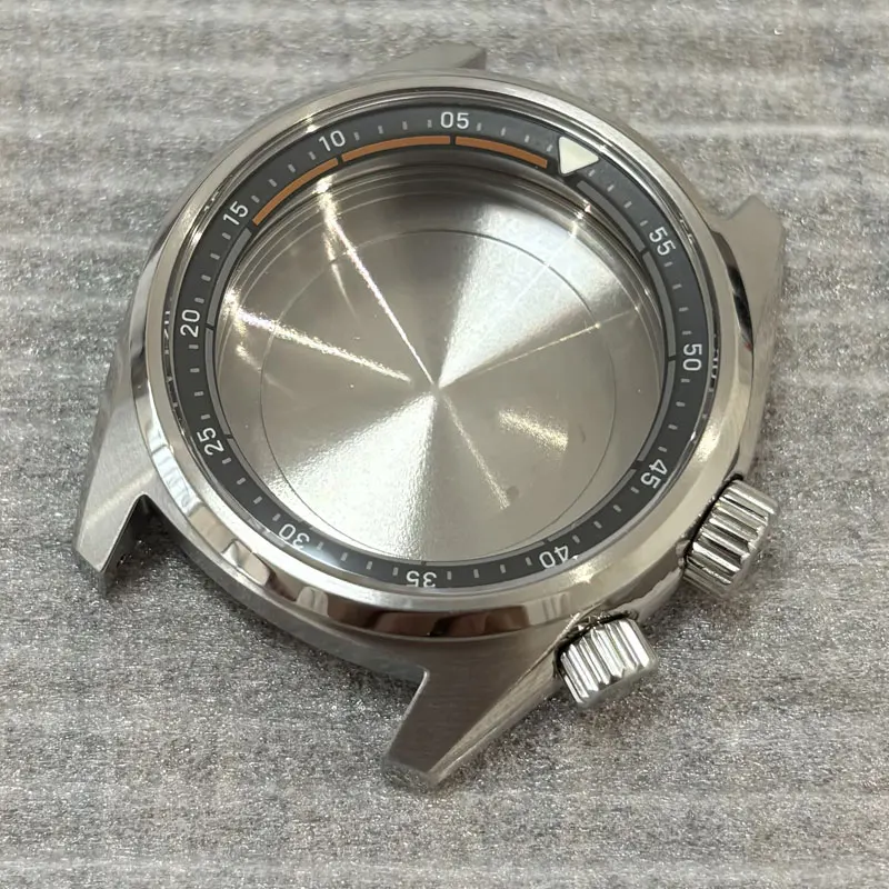 

Watch Parts Solid 42mm Stainless Steel Watch Case Sapphire Glass Suitable For NH35/36 Automatic Movement 20Bar Water Resistance
