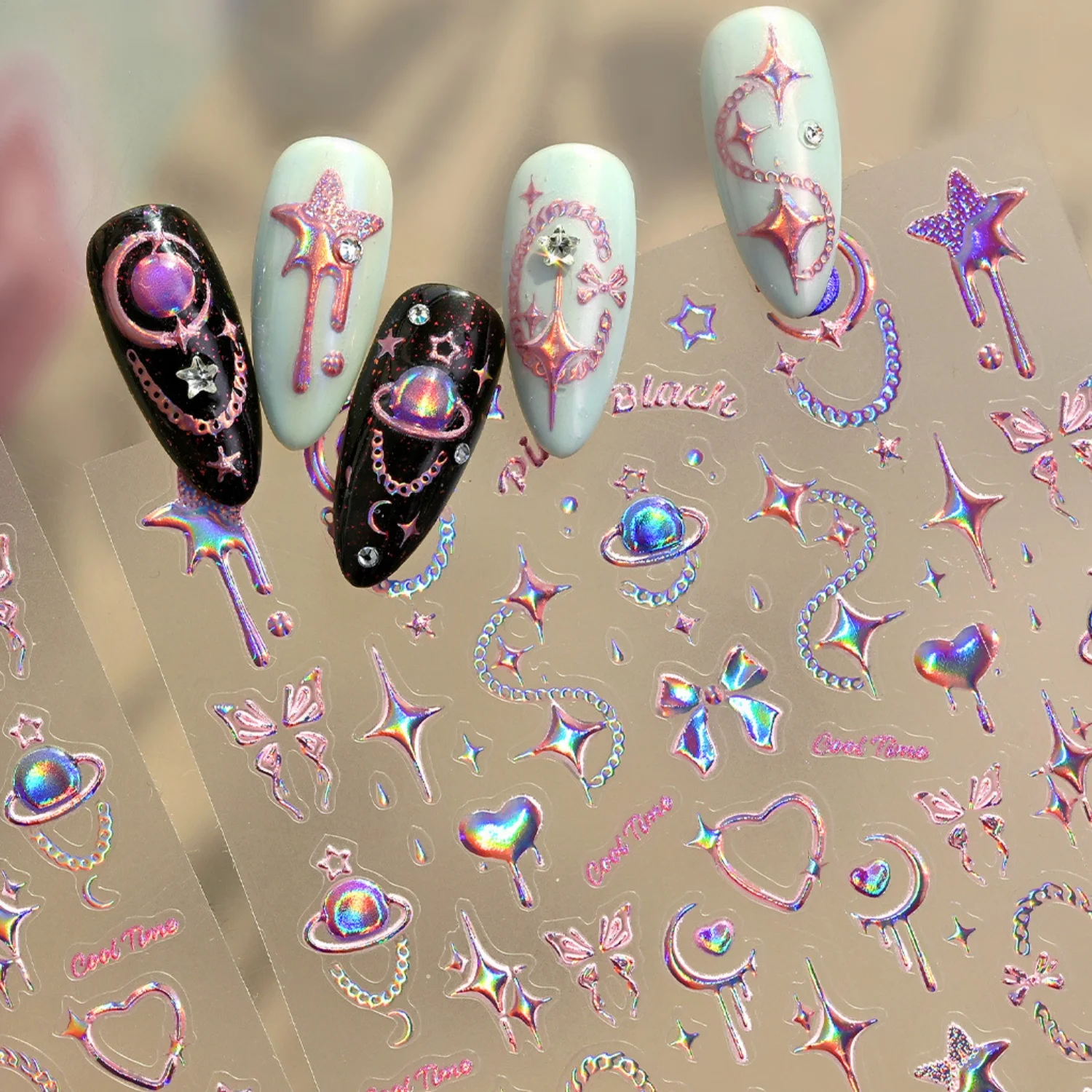 Y2K Holographische Stern-Mond 5D Nagelaufkleber Sterne Herz Planet Kette Geprägte Selbstklebende Nagelkunst-Sticker Dekoration für Frauen