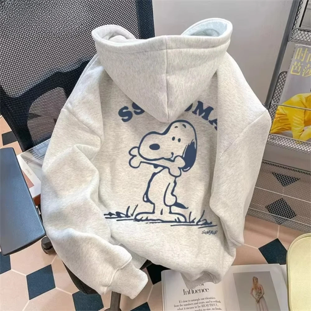 MINISO Snoopy Sudaderas con capucha para hombre Kawai Anime Sudaderas con capucha estampadas Sudaderas de moda Tops casuales de manga larga para hombres y mujeres