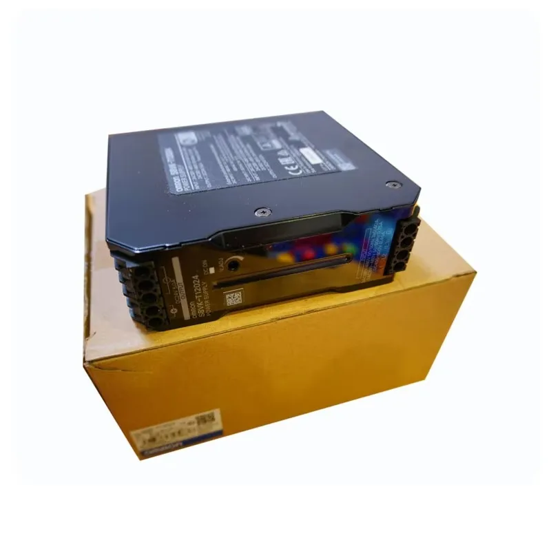 

HMI PLC «все в одном» PT1000 для контроля температуры и влажности CP1W-40EDT CP1W-AD041