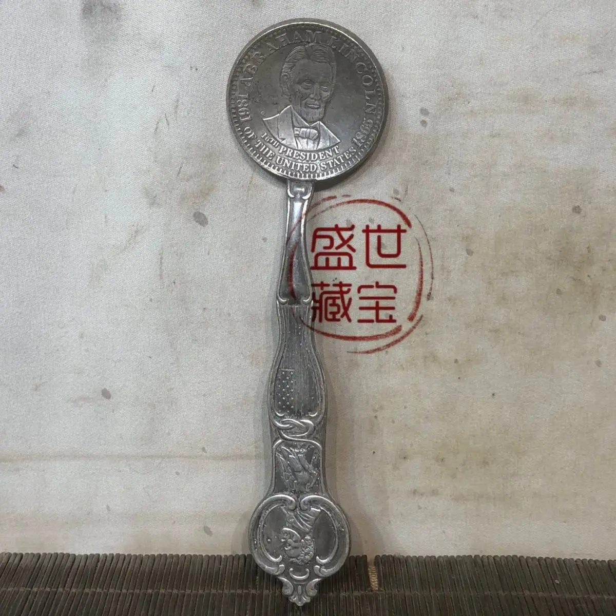 White copper silver plated spoon, foreign portrait spoon, small spoon, antique old object