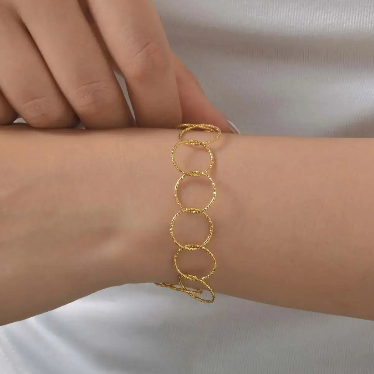 

Trendy Chain Design Bracelet for Women,Stainless Steel Round Chain Bracelets,Charm Jewelry Gifts