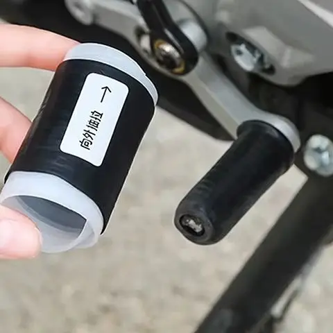 2Pcs Silicone Motorcycle Shift Gear Lever Cover Anti-Theft Self-Shrinking Riding Equipment Protective Gear Cover for Motorcycles