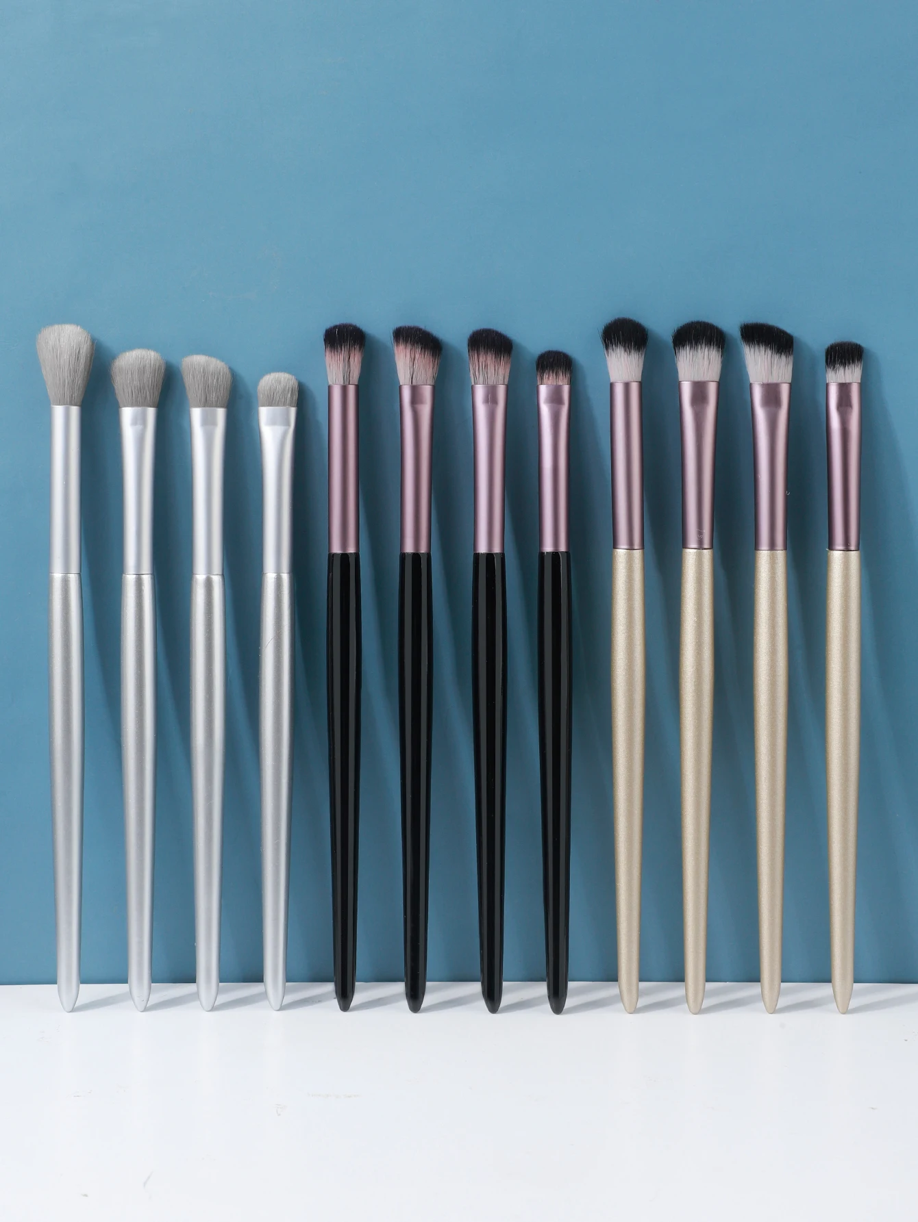 4 Uds pincel delineador de ojos pintura fina párpado de gusano de seda tumbado hasta vala lacrimal pincel para detalles de ojos especial para maquillaje