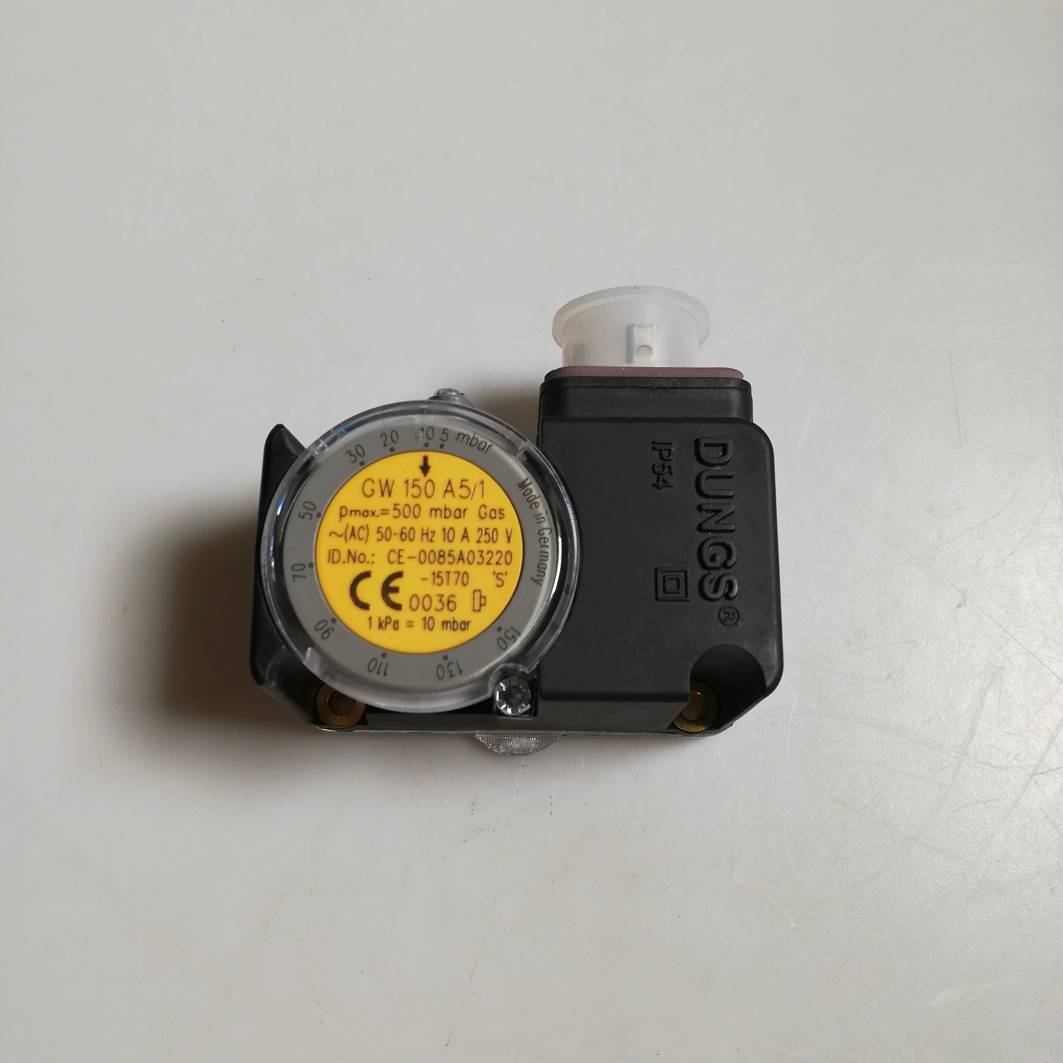 Brand New Original GW 150 A5/1 GW 150 A6/1 GW 50 A5/1 GW 500 A6/1 High Precision Gas Pressure Sensor Switch for Industrial Heati