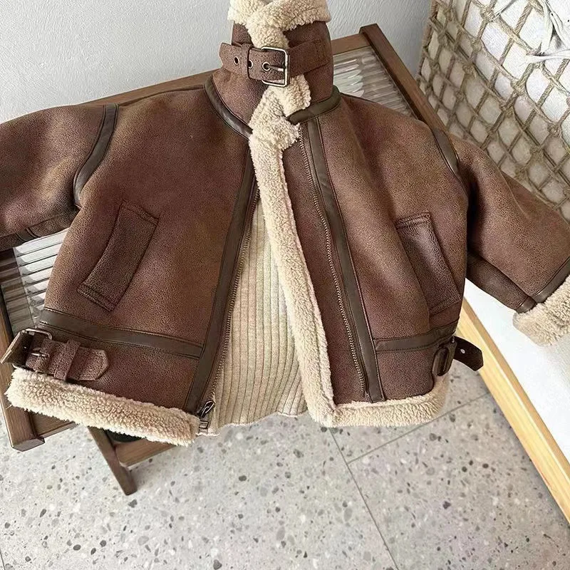 Casaco de veludo solto para meninos, roupas de moda infantil, gola virada para baixo, bebê bonito, legal, inverno, novo