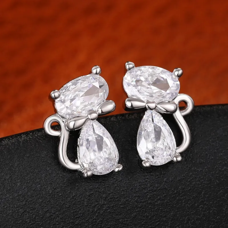 Huitan Cute Cat Animal Stud Earrings for Women Crystal CZ Exquisite Teens Ear Piercing Earrings Fancy Gift New Statement Jewelry