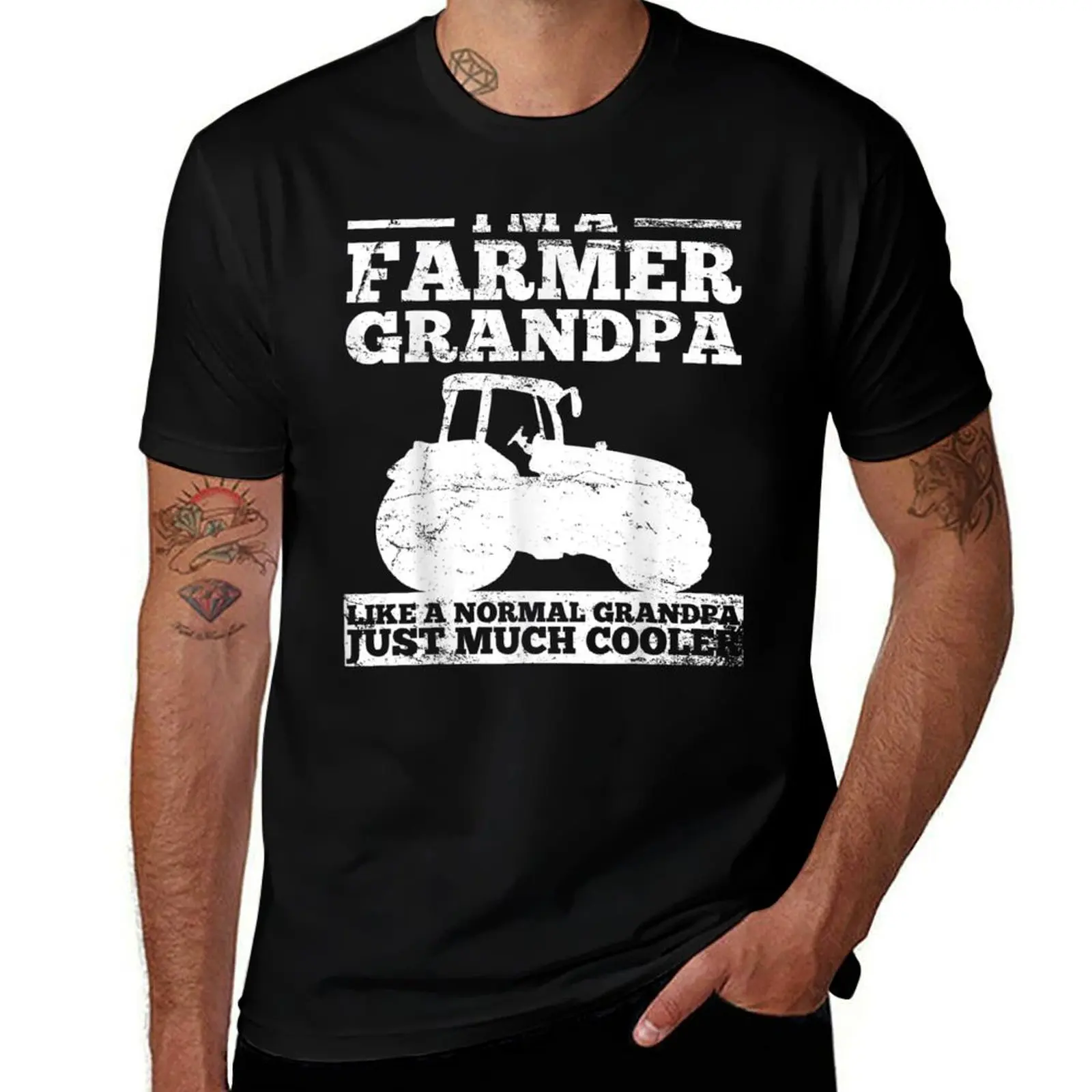 Farmer Grandpa Tractors Farming Vintage Gift T-Shirt Labor Work Casual T-Shirt