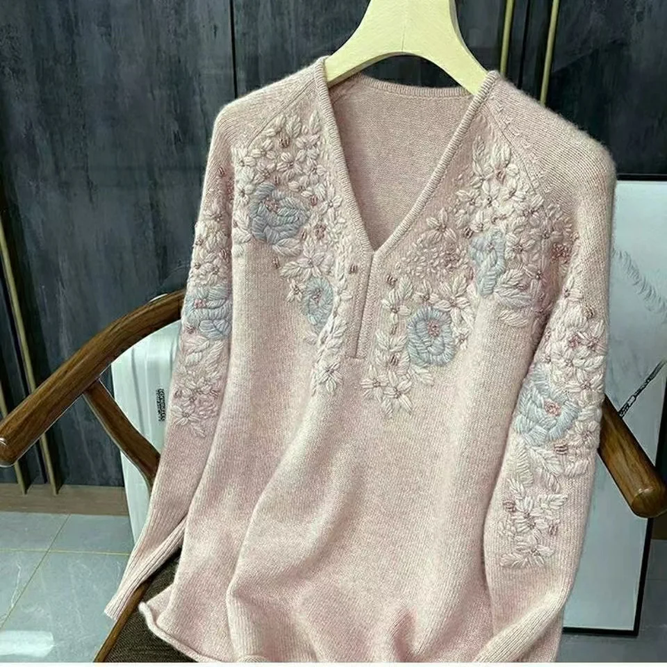 Autumn Winter Women Embroidery Flower Knitted V Neck Sweater European Fashion Loose Cashmere Oversize Warm Pullovers F661