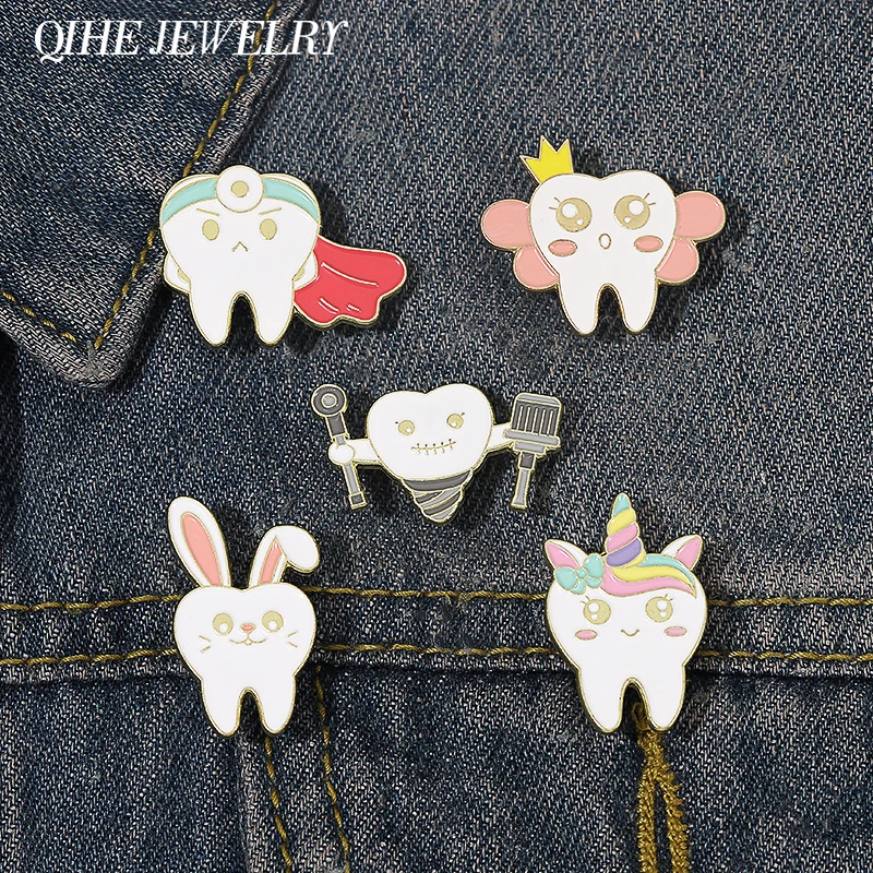 Lovely Tooth Enamel Pin Rabbit Animal Dentist Brooch Badge Metal Accessories Lapel Pin Backpack Hat Gift Doctor Nurse Jewelry