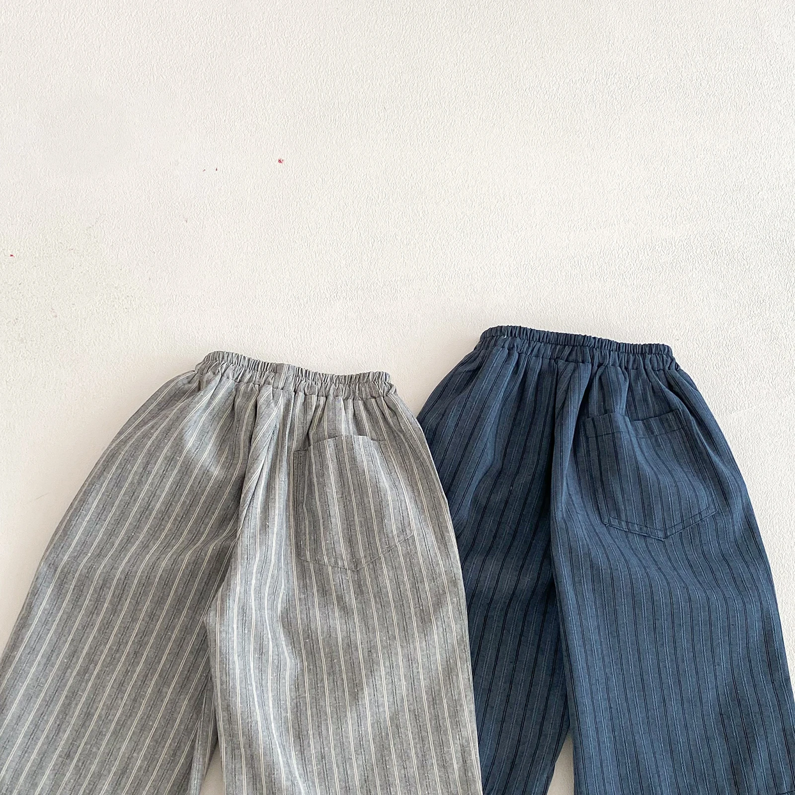 Leinen-Baumwoll-Streifenhosen für Jungen und Mädchen, Kinderkleidung für Herbst und Frühling, lockere, lässige Haremshosen für Jungen, lange Hosen für Kinder von 1-7 Jahren. – Detail 15