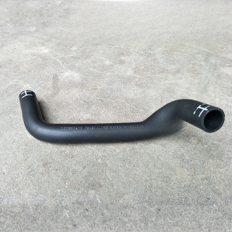 Suitable for SAIC Maxus V80 Downpipe Upper Water Pipe Water Tank Engine