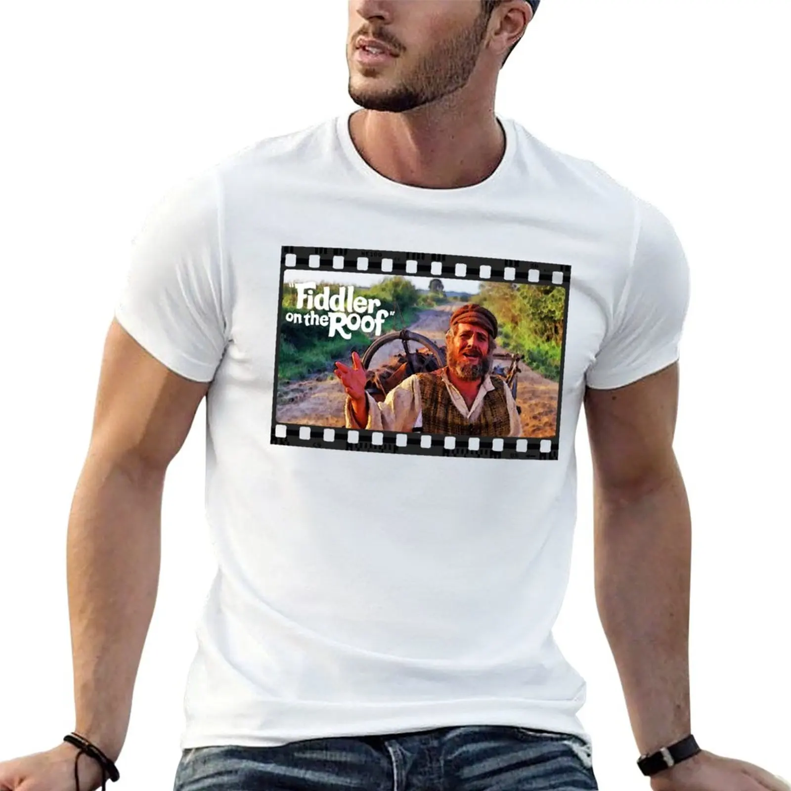 Fiddler musical frame on the roof T-Shirt Basic Crew Neck Short Sleeve Top