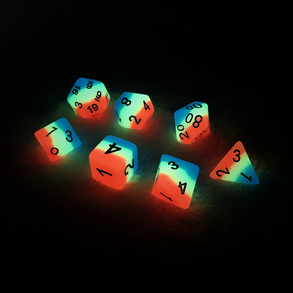 

noctilucent Resin Dice Cusdie Rainbow for DND 7Pcs Multicolour for D&D Dice Set D12 D20 Polyhedral Game Dice for RPG Table Games