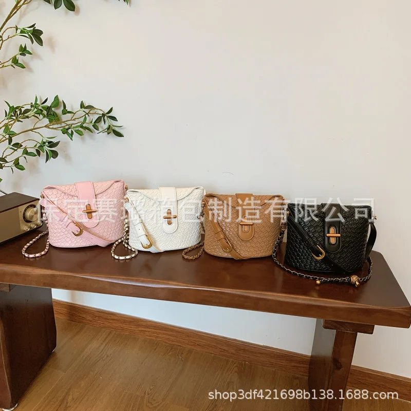 

Women's 2025 Luxury Woven Bucket Bag Genuine Leather Crossbody Shoulder Bag Summer Black Purse Handcrafted