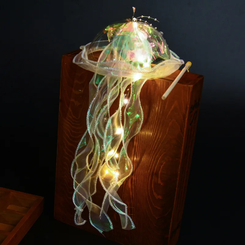 2024 cross-border popular jellyfish lamp handmade creative jellyfish lamp DIY finished product children's luminous toy Christmas