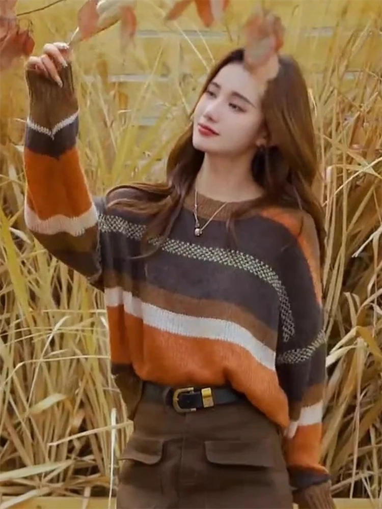 

Ladies' Stripe Knitwear round Ne Loose Fit Faionable Agel Top Retro Lazy Sle Autumn 2025 New Arrival