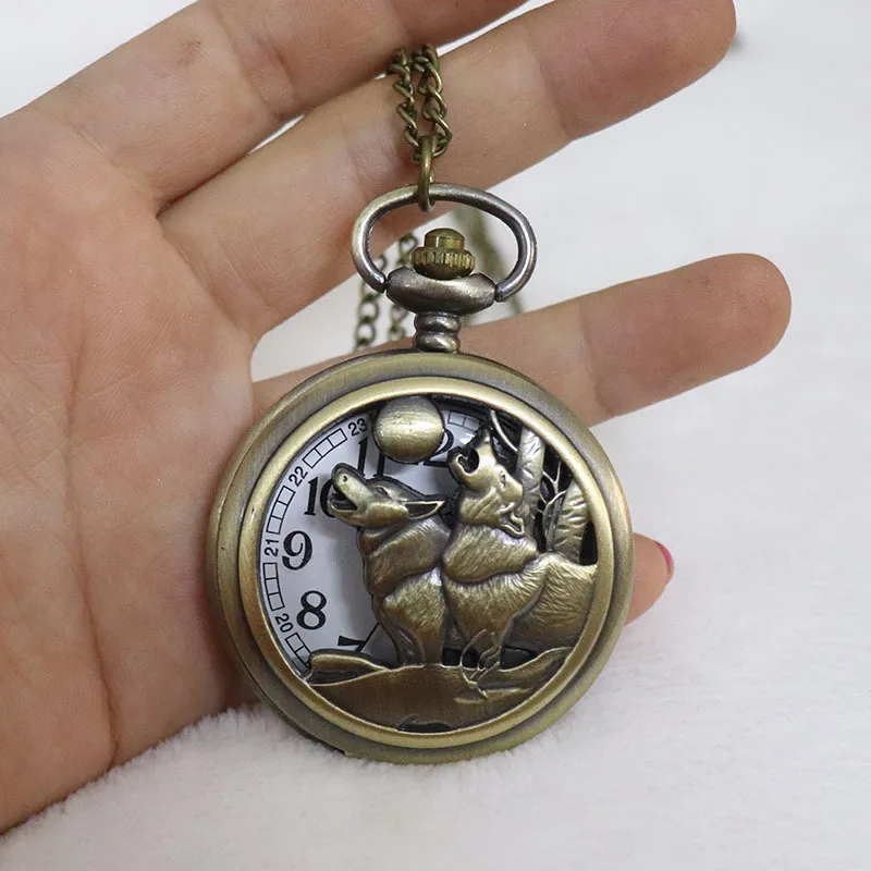 classic Double Wolf Bronze vintage Men Women Antique Model Hollow Retro Wolf pocket Watch