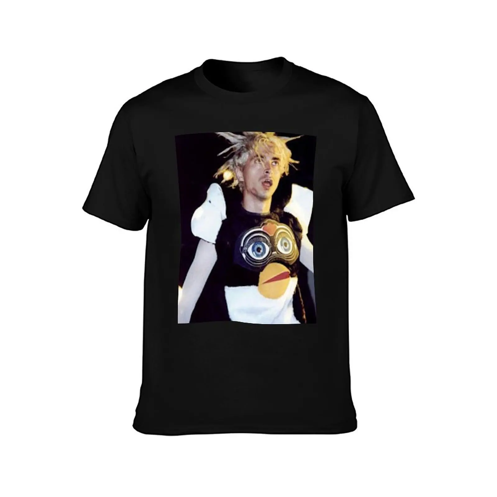 weird ass pic of jimmy urine T-Shirt Minimalist Graphic Tee Shirt T-Shirt