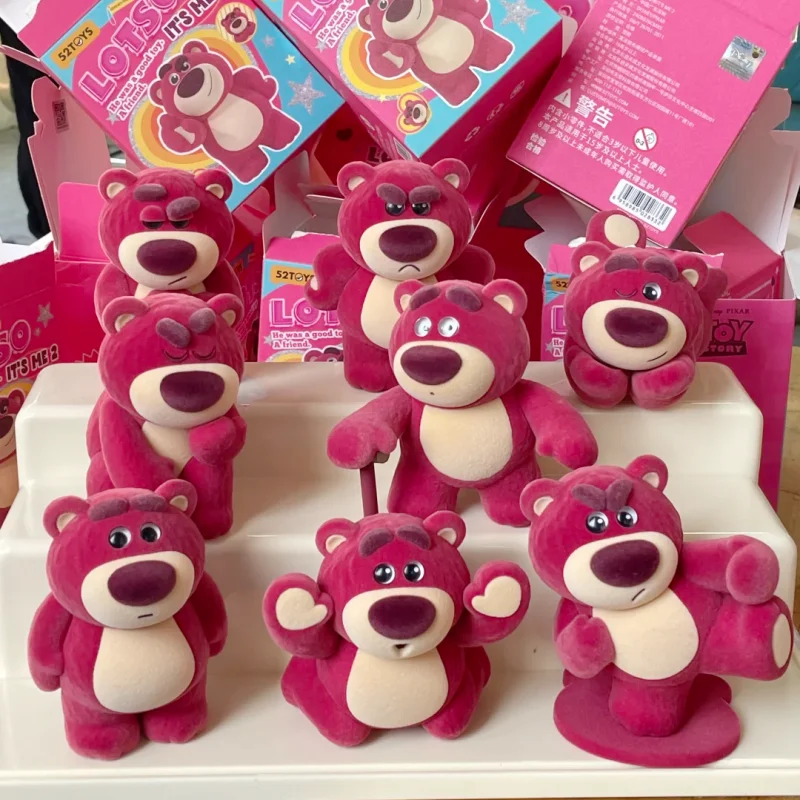

52 игрушки «История игрушек» Lotso It's Me 2, слепая коробка, коллекционная модель, украшение для рабочего стола, милый мультфильм, загадочная коробка, детский подарок на день рождения