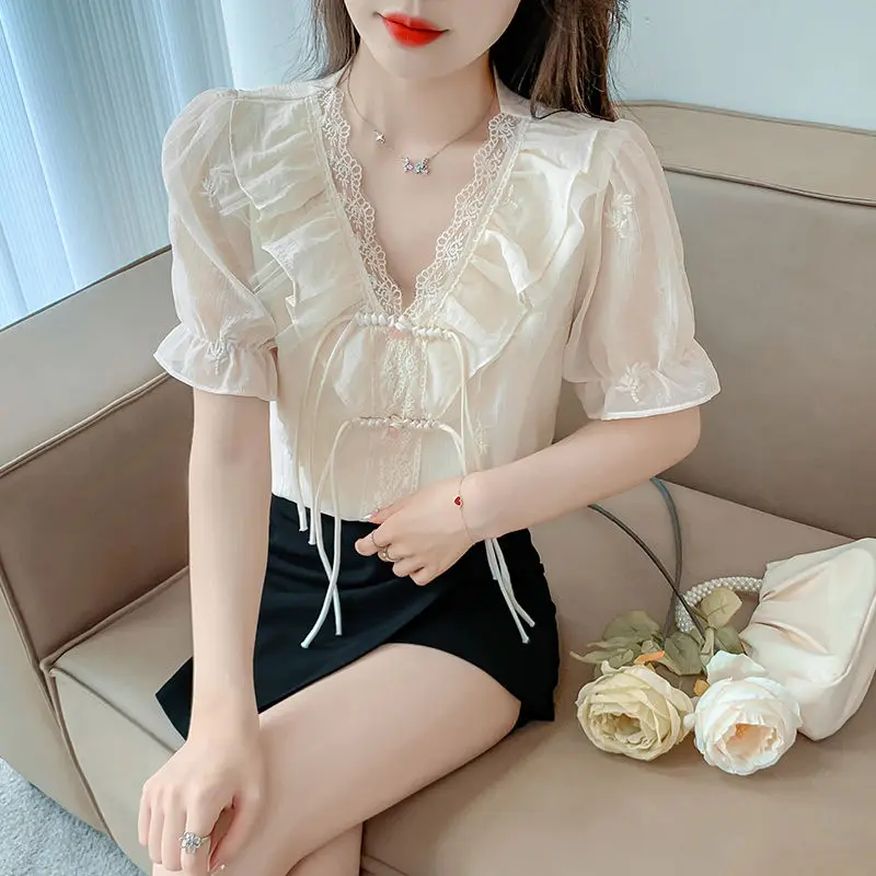 

New Summer French Lace Ruffle Sleeve Chiffon Blouse Women's Ruffle V-neck Short Sleeve Top