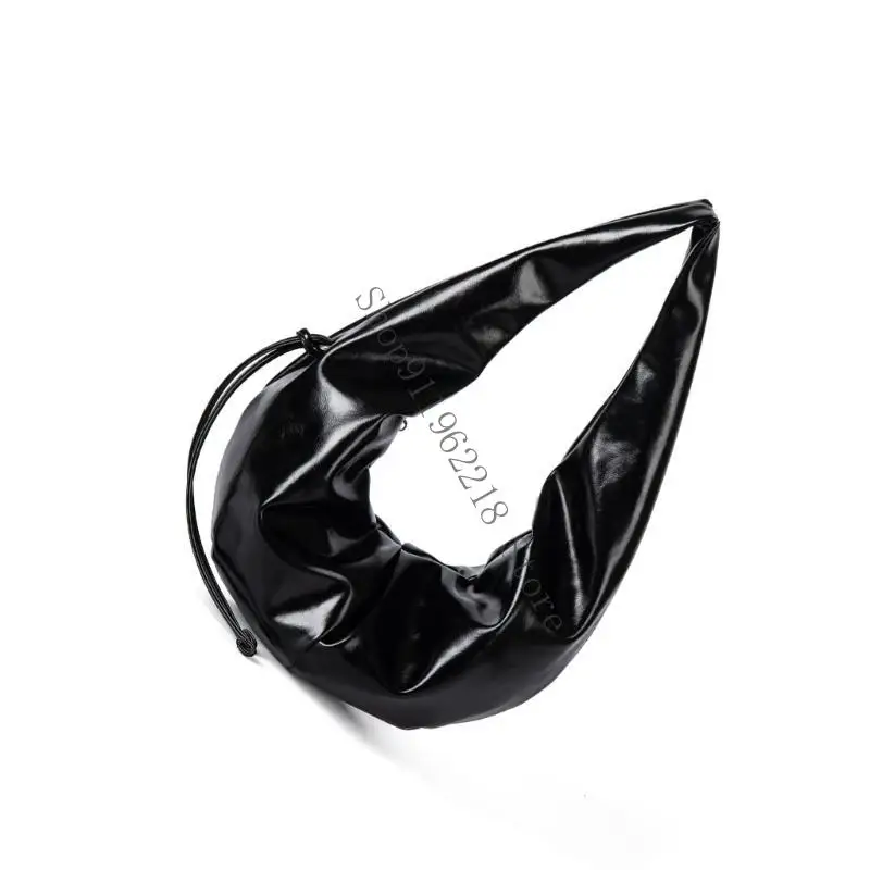 

Crescents Shoulder Bags Leather Clutches Hobos Toted Bag Underarm Purse Shoulder Purse Handbags with Zipper Closure 066F