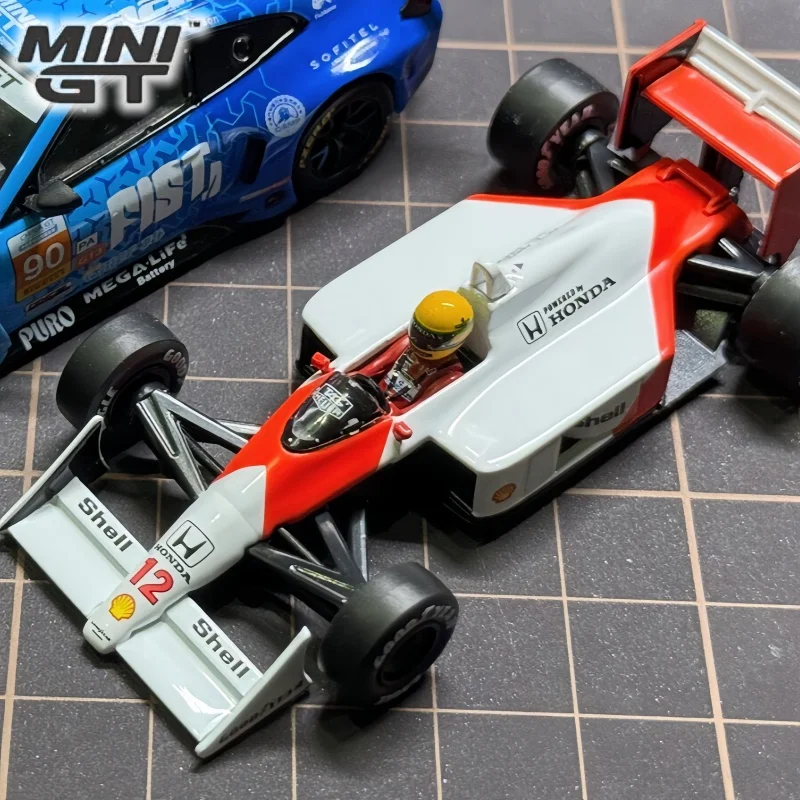 New Mgt01099 1988 Japanese Grand Prix Winner Ayrton Senna Minigt 1:64 1099 F1 Mclaren Mp4/4 #12 Diecast Car Model Toy Gift