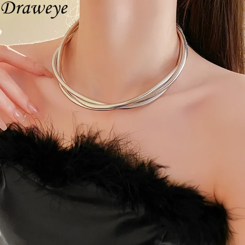 Draweye wąż naszyjnik łańcuszkowy dla kobiet Hiphop Punk styl Vintage Twist Chokers Collares Para Mujer Y2k wielowarstwowa biżuteria