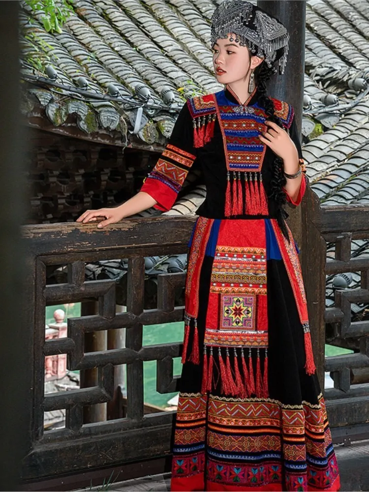 

Female exotic ethnic performance costumes