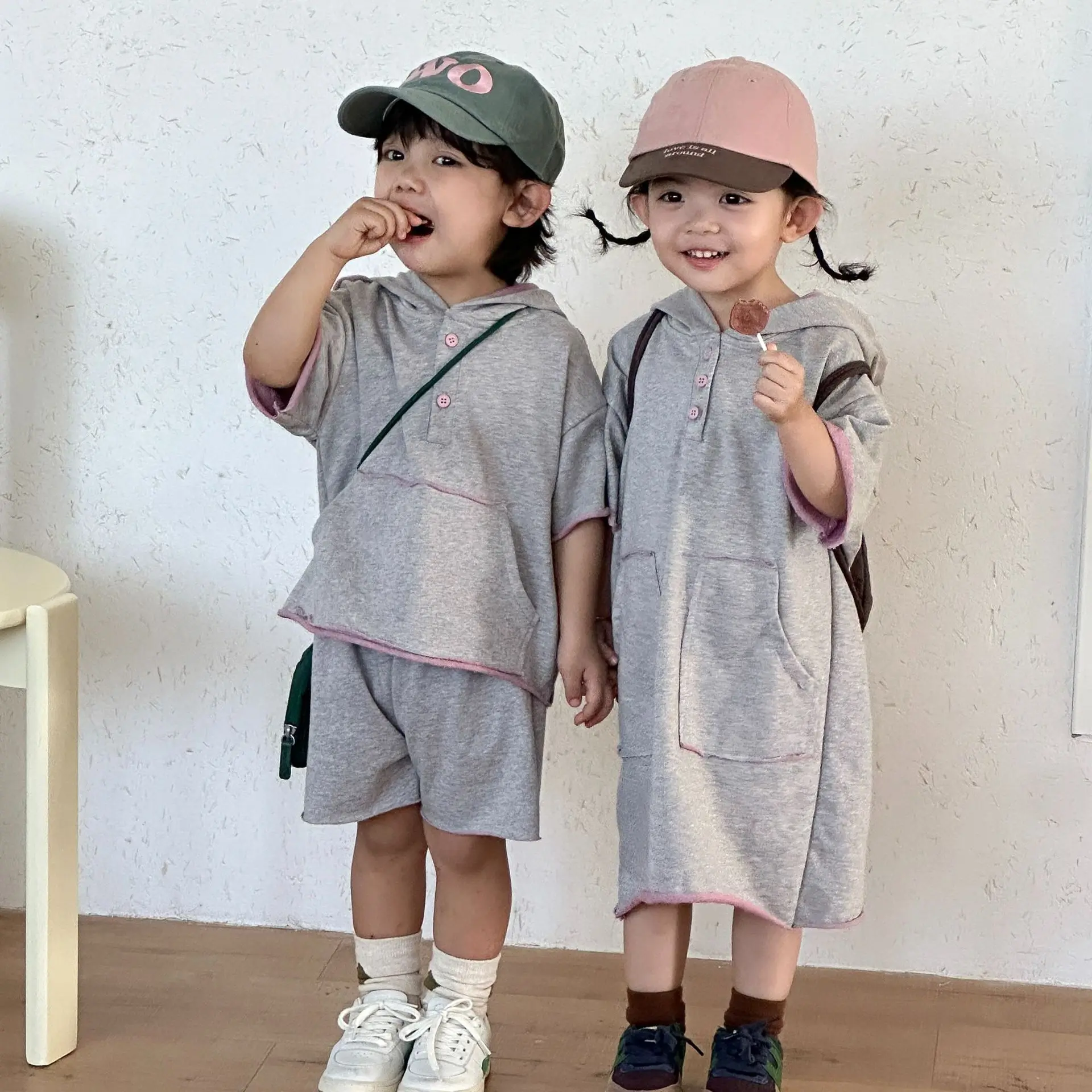 

2025 Summer New Children Sports Set Boys Solid Hooded Tops + Shorts 2pcs Suit Cotton Girls Casual Dress Brother Sister Outfits