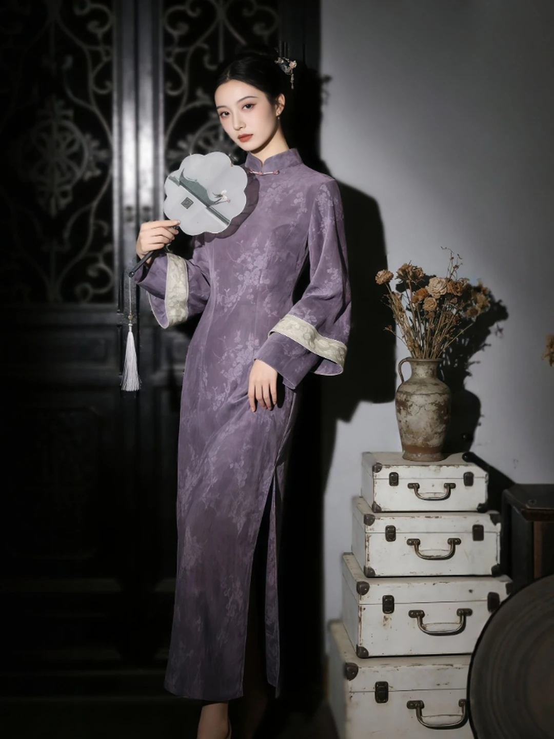 

Новая китайская юбка в национальном стиле, улучшенная модель, винтажная, в нежном стиле, очень красивая, фиолетовая, с разрезом, зимняя