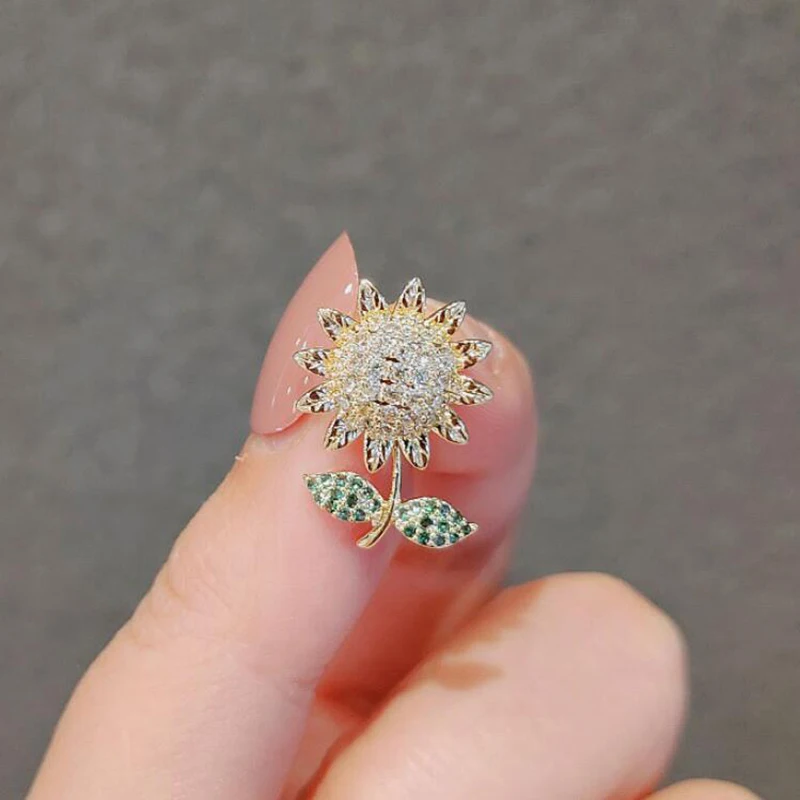 Bowknot Sunflower Rhinestone Crystal Brooch Wedding Dress Up Bouquet Corsage Accessories Party Jewelry Gift