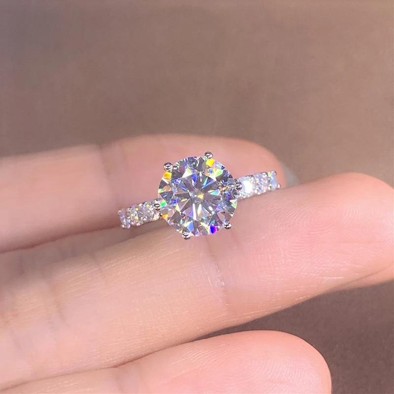 Huitan Newly-designed Wedding Rings for Women Silver Plated AAA Cubic Zirconia Fashion Lady's Finger Accessories 2022 Jewelry