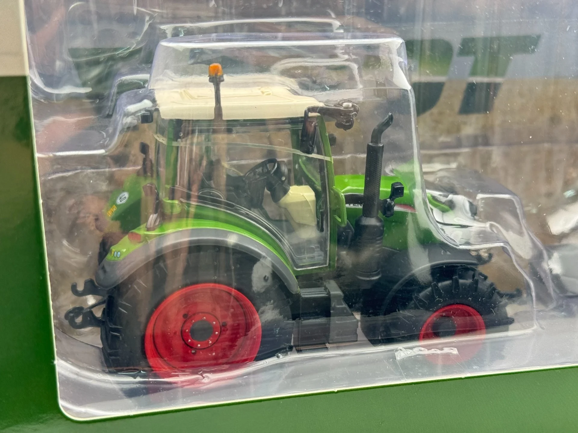 

Diecast 1/32 Scale 313 Vario Alloy Farm Truck Car Model