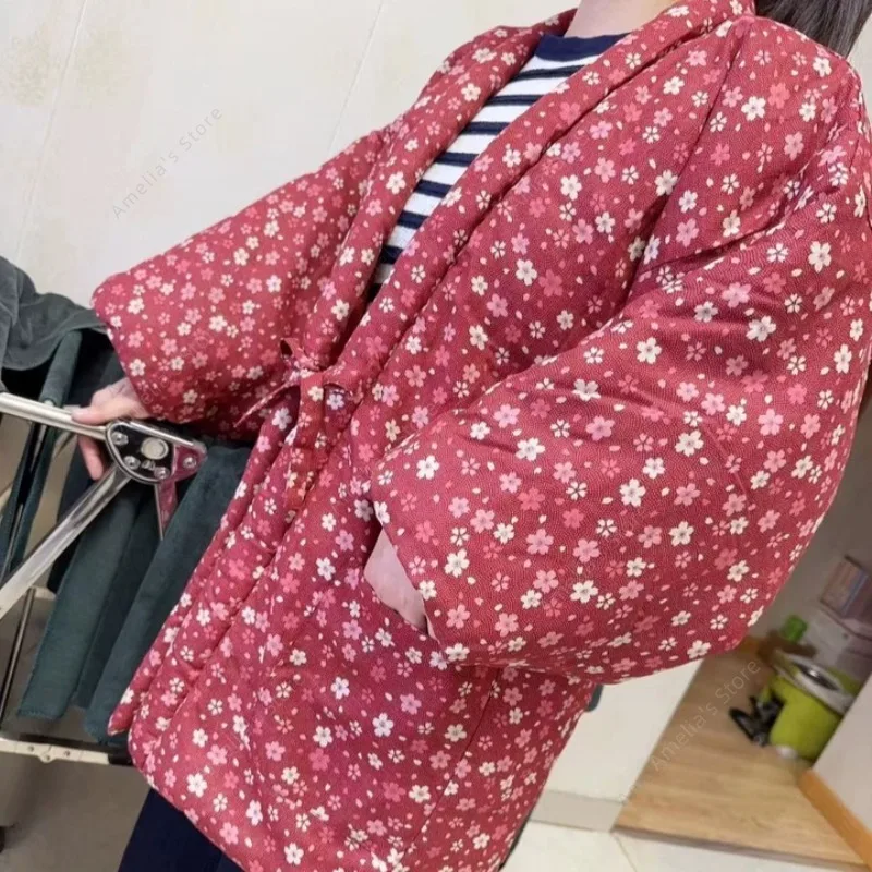 Jaket Hanten Pakaian Tradisional Jepang Kimono Musim Gugur Musim Dingin untuk Wanita Mantel Katun Hangat Longgar Bermotif Bunga