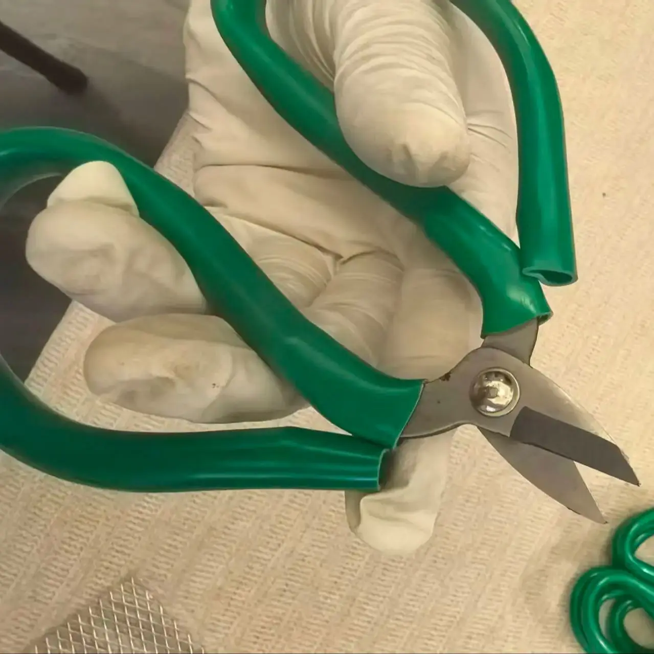 1PCS Green handle metal scissors cutting pliers DIY short mouth scissors cutting suitable for jewelry DIY multi-purpose tools