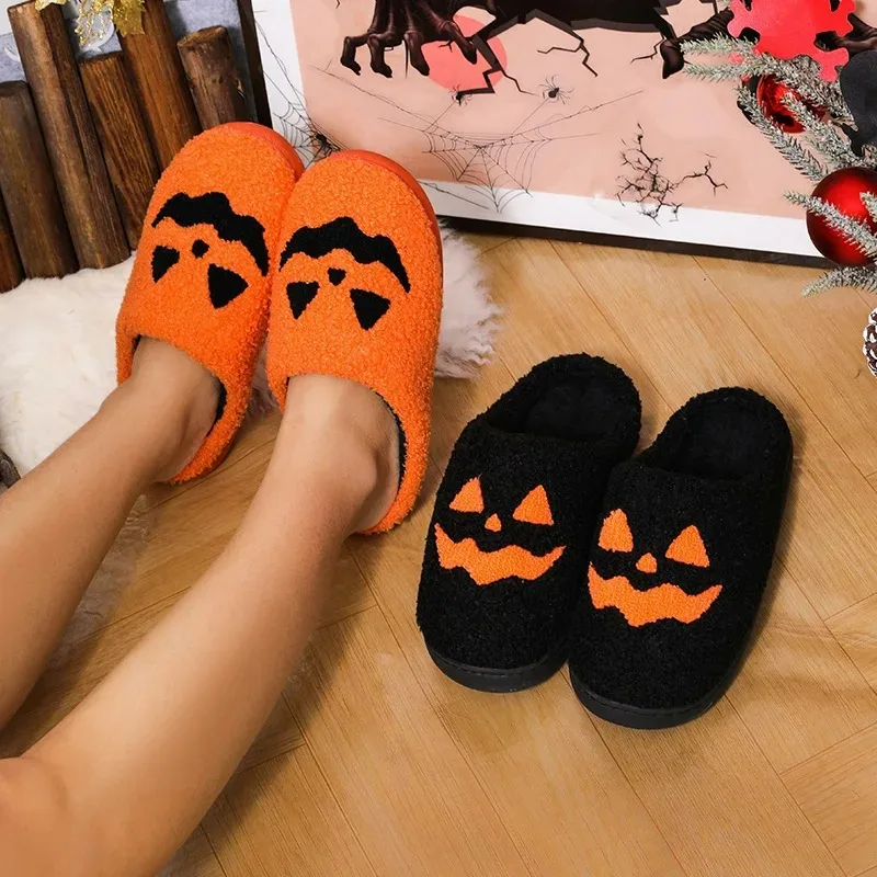 Scarpe di zucca di Halloween pantofole di cotone da donna quattro stagioni pantofole da interno per la casa da uomo vestito da festa