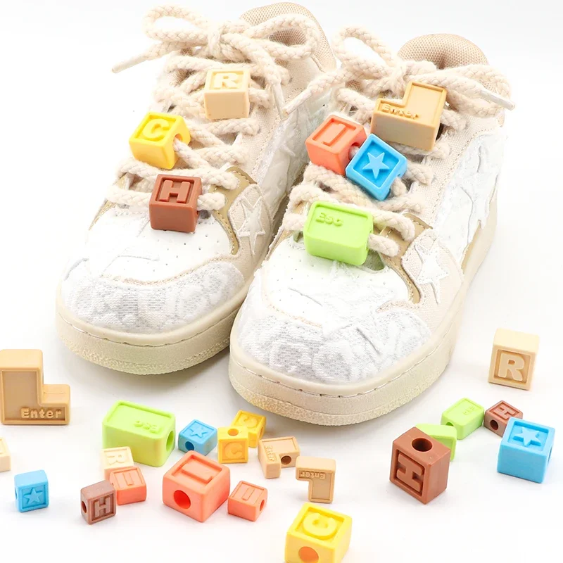 New 1Pcs Square Building Blocks Shoelaces Decoration Buckle Shoe Charms for Casual Sneakers Sandals Kids Adults Accessories