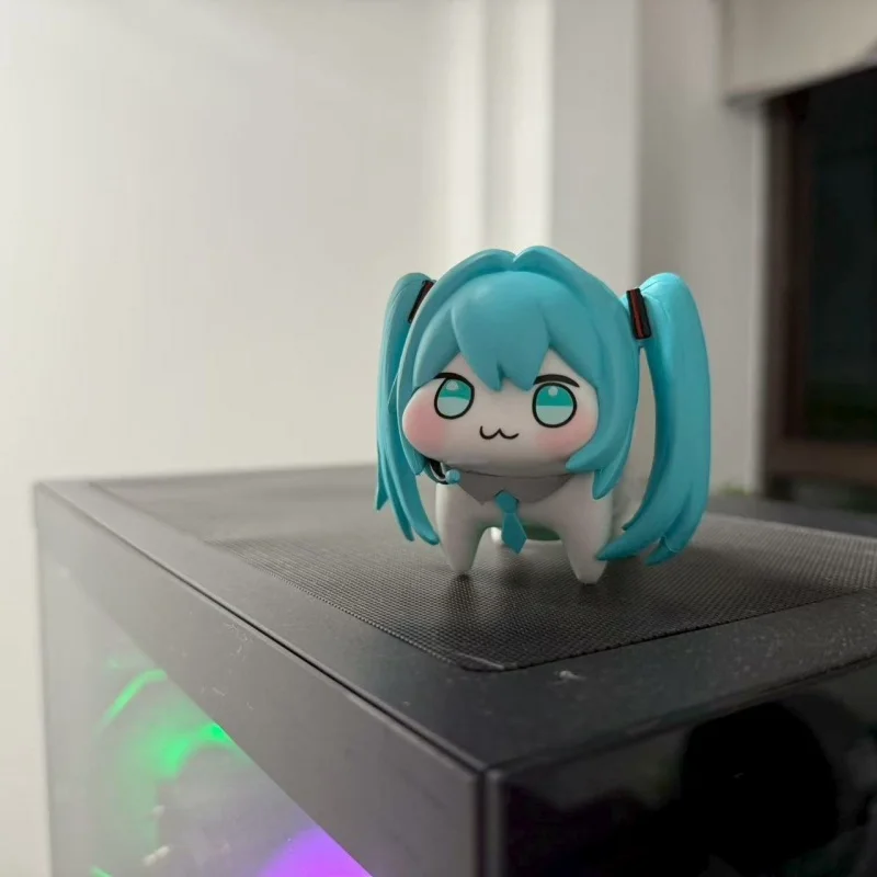 

Новый Doro×Hatsune Miku Cooperation Коллекционная фигурка автомобиля Настольное украшение Игрушка Аниме Фигурки Q Версия Куклы Модель Игрушки Подарок