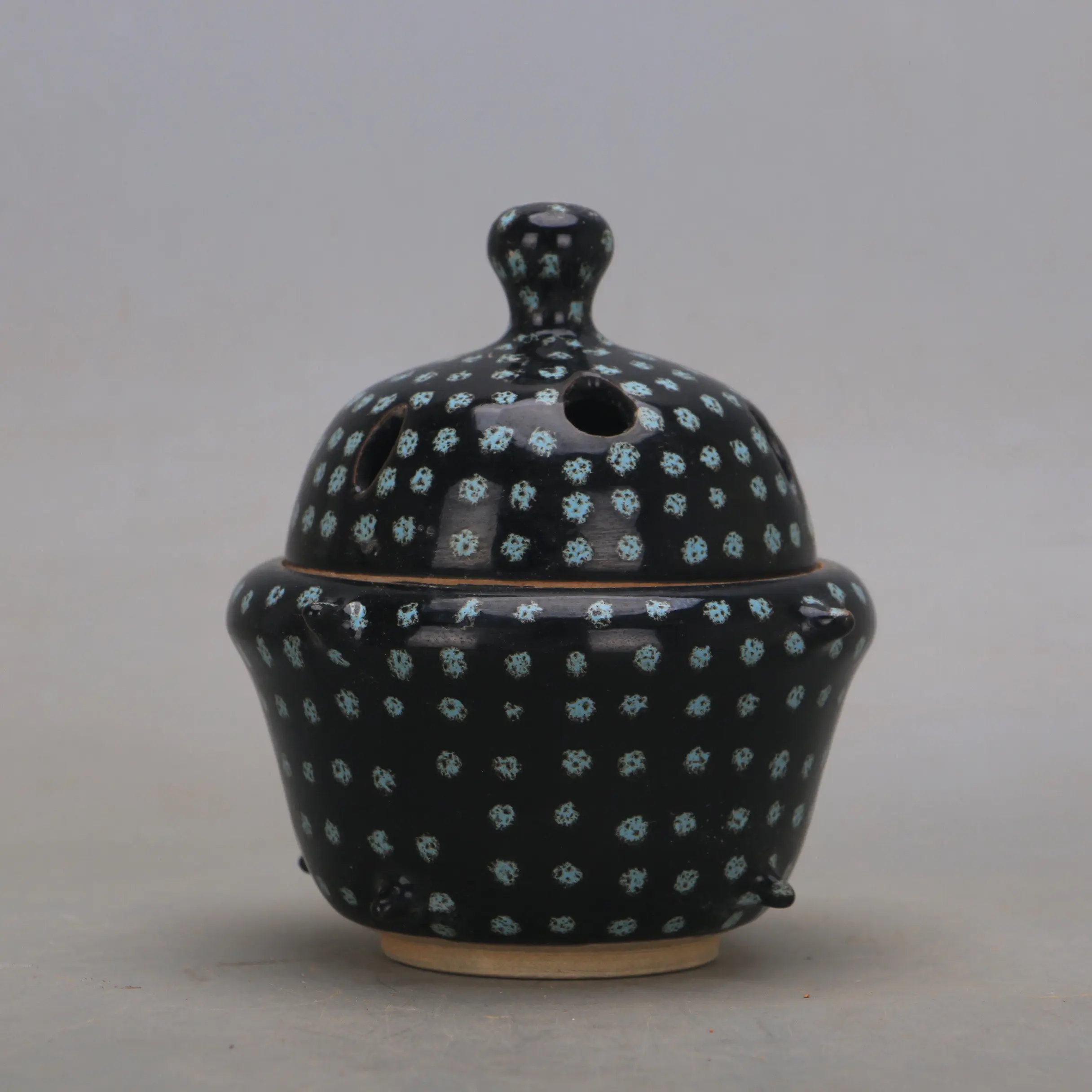 Song Dynasty Style Jian Kiln Black Gold Starry Sky Openwork Drum Nail Incense Burner Handmade Ceramic Home Decor Collectible Gif