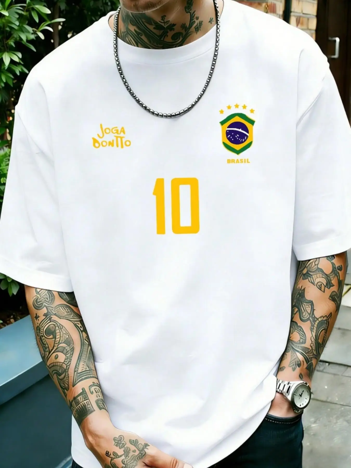 Classic Brazil No. 10 short-sleeve jersey, evoking youthful memories and immersing you in the vibrant atmosphere of the court.