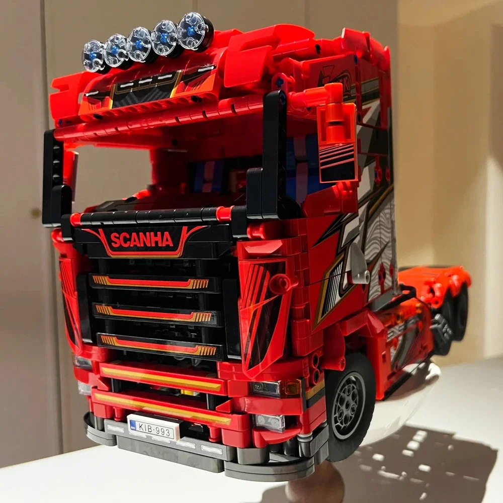 Technical Series City Cargo Truck Building Blocks High-Tech Heavy Truck Tractor Model Bricks Assemble Toys For Boy Xmas Gift MOC