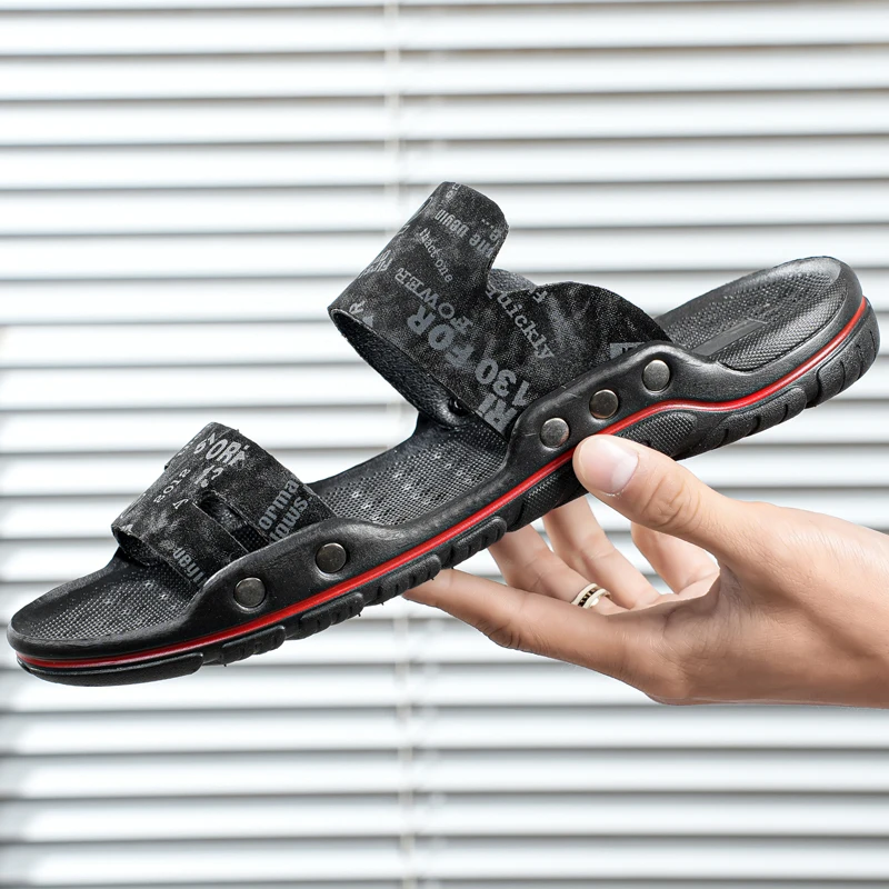 

Summer Men's Slippers Fashion Non-Slip Man Beach Shoes Comfortable Soft Sandals Outdoor Platform Casual Shoes Indoor House Shoes