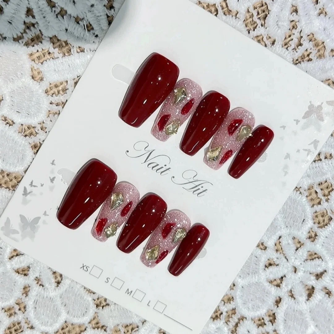 10 Stück High-End-Schlichter und eleganter Stil, weinrotes Katzenauge, schillernde dreidimensionale quadratische Diamant-handgefertigte künstliche Nägel
