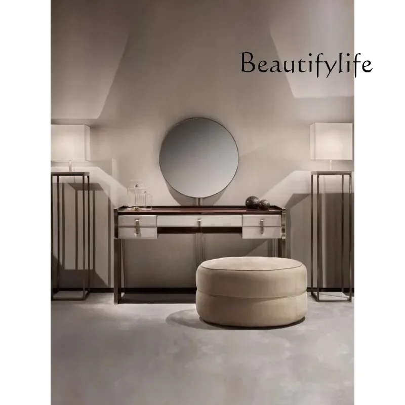 

Q Italian light luxury dresser model house villa high-end bedroom modern simple makeup table