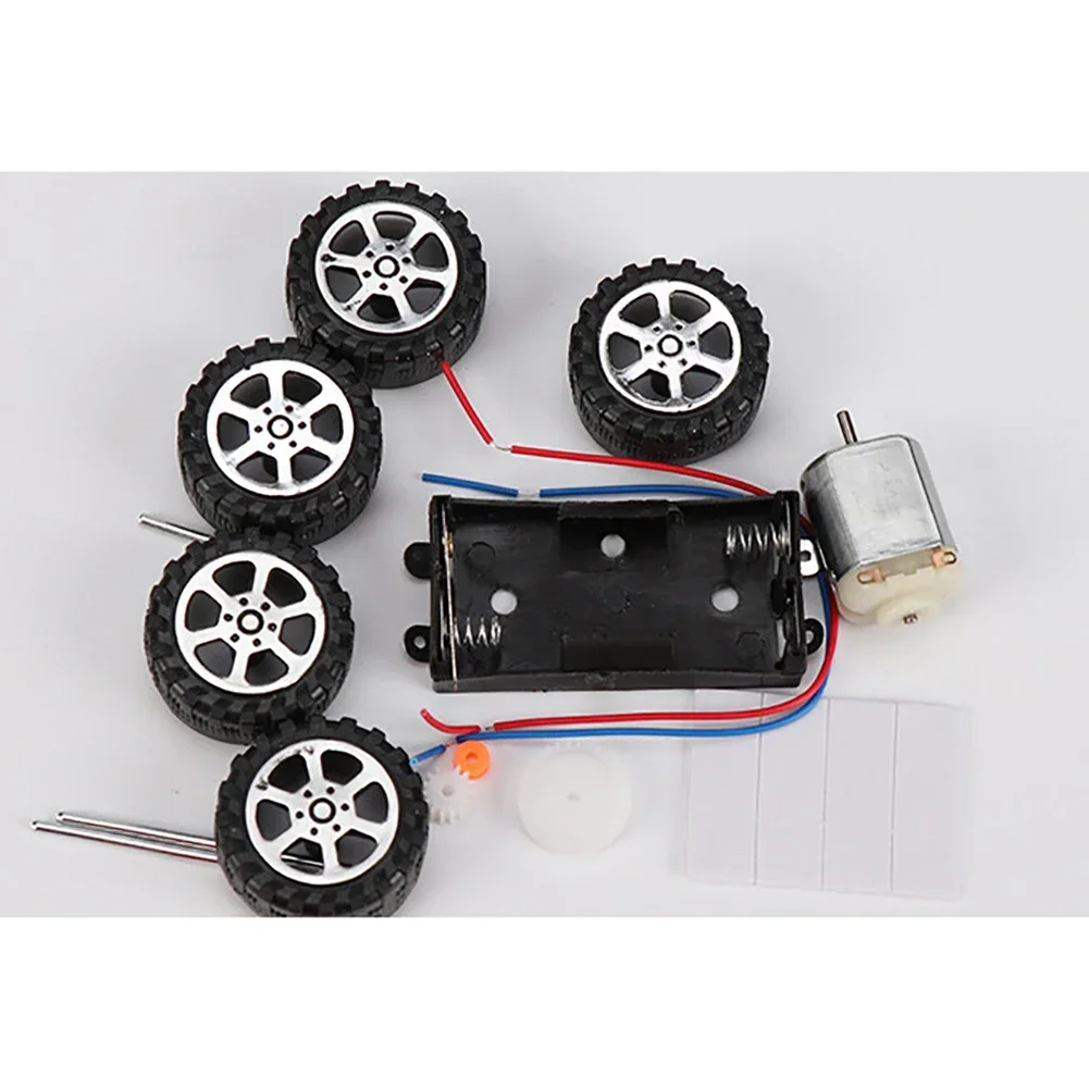 전기 DIY 지프 모델 키트 - 작동 모터 및 분리형 부품이 포함된 목재 조립, STEM 엔지니어링 장난감