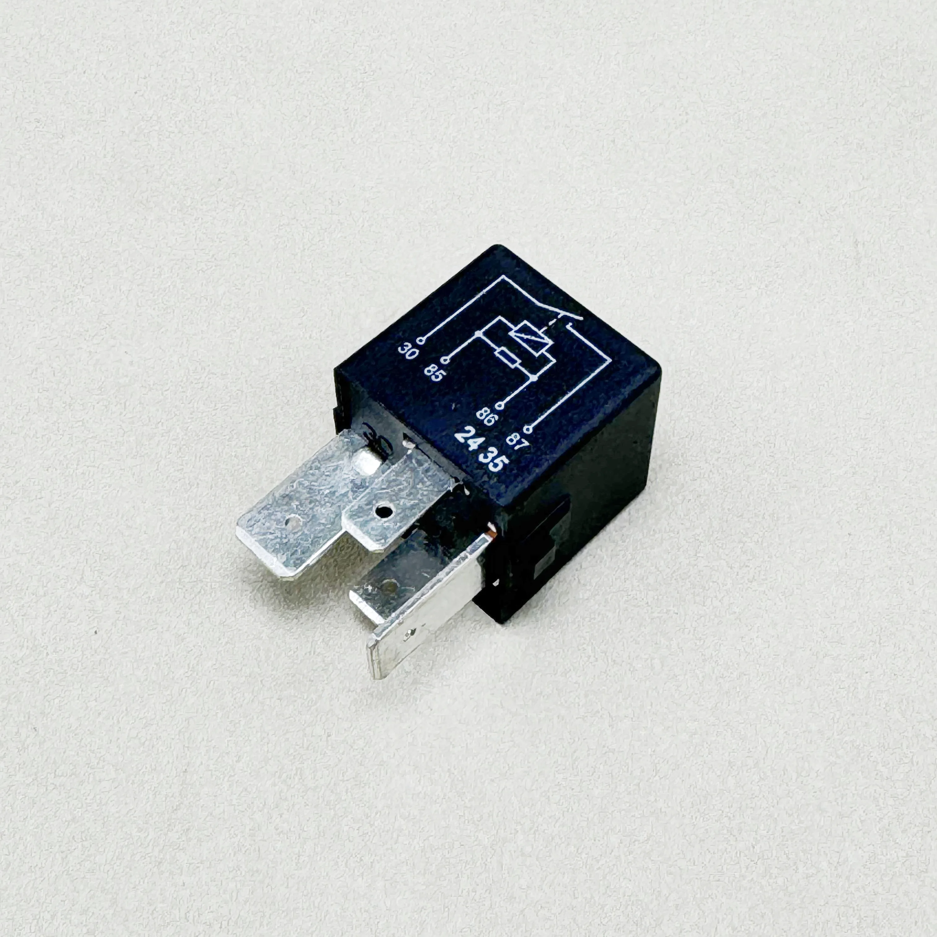 Engine Control Unit Relay 460 ECU 1K0951253A for VW Golf Jetta MK5 Passat B6 Touran Tiguan Audi A3 TT R8 Skoda 1K0 951 253A
