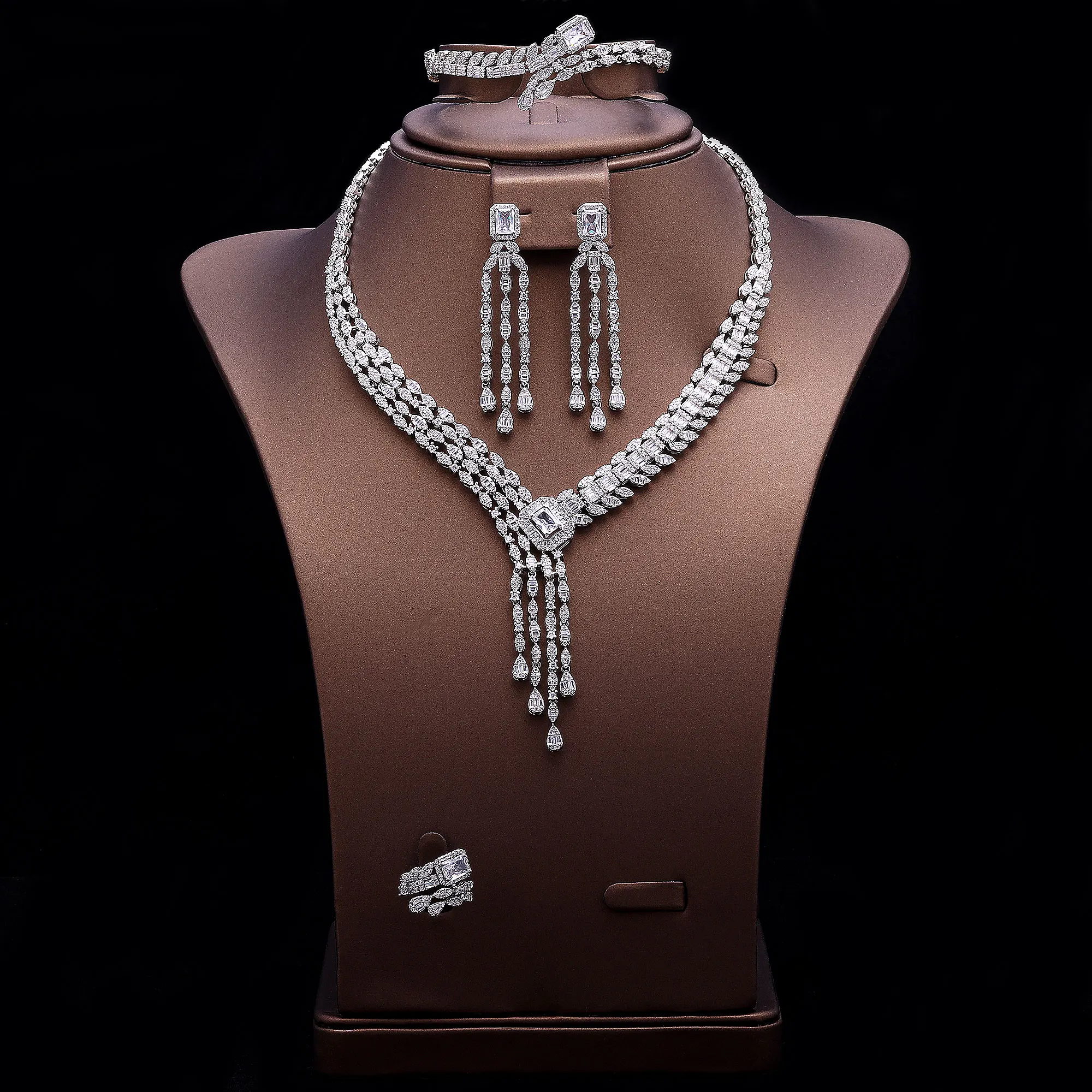 2024 Hot selling 4 pieces of Bridal Zirconia Full Set Women's Party Jewelry, Dubai Nigeria CZ Crystal Wedding Necklace Set