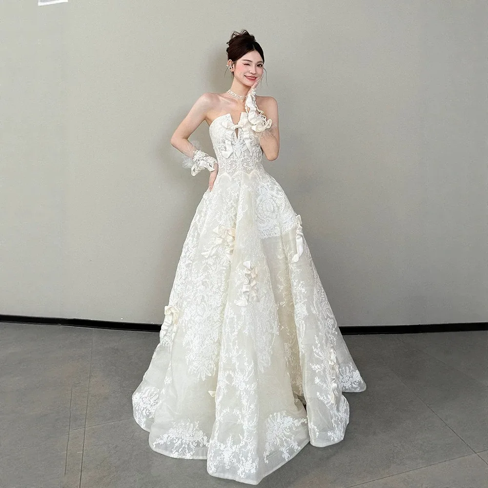 Vintage Lace Embroidery Strapless Wedding Dress with Bow A Line Floor-Length Bridal Gown White Dresses for Wedding Shooting