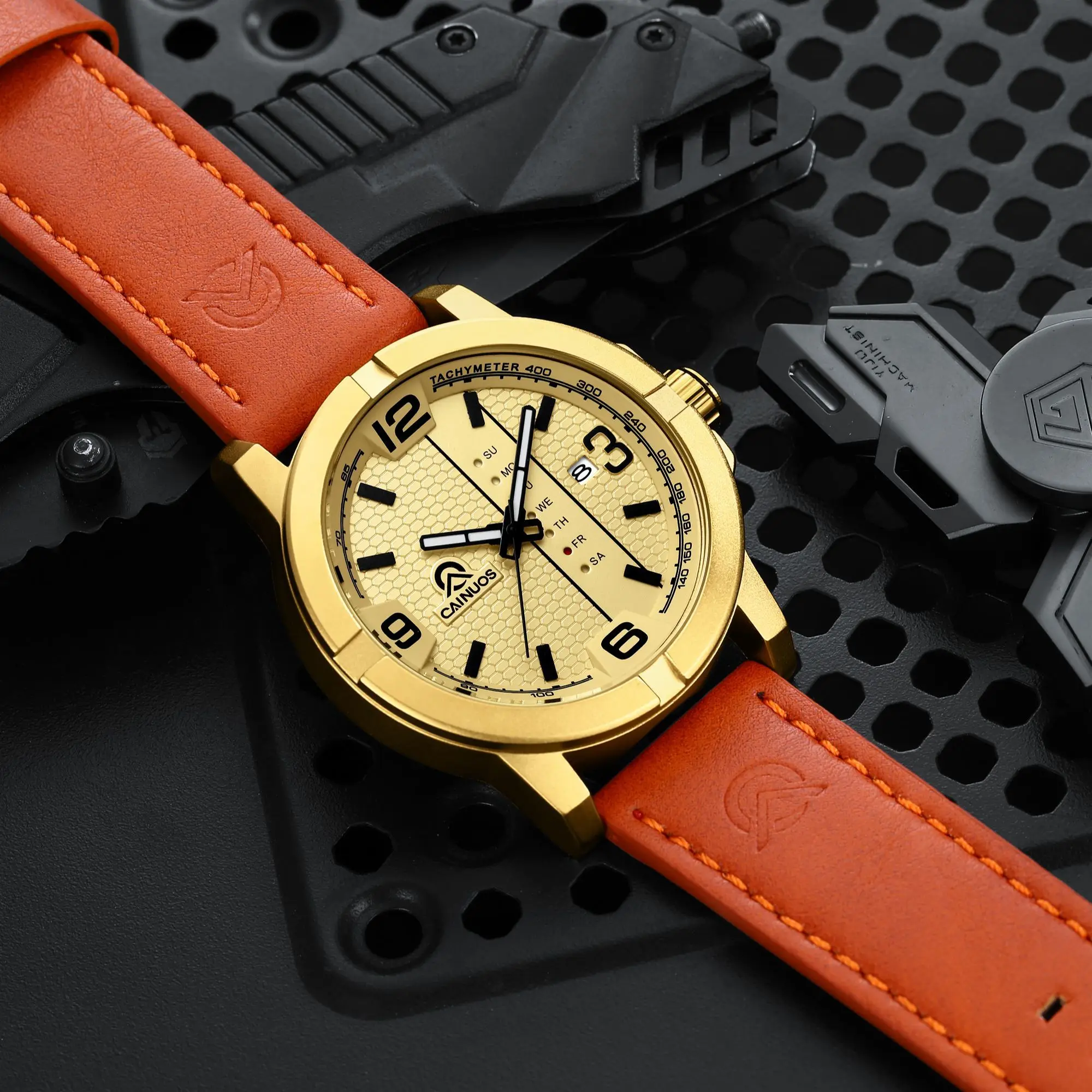 Мужские часы с кожаным ремешком — водонепроницаемые кварцевые часы с днем и большим циферблатом